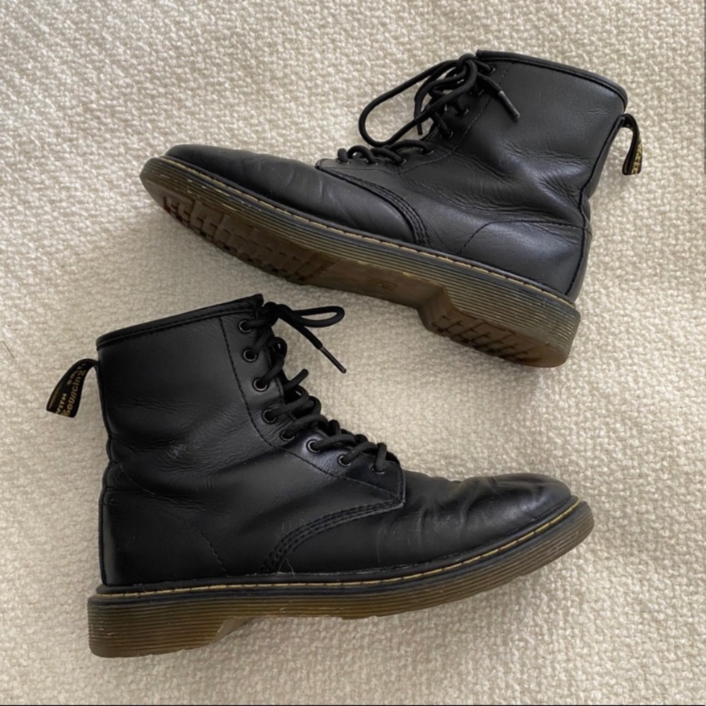 COPY - Dr. Marten “Delaney” 8-Eye Boot - Size 6